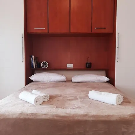 Marica Mit Balkon Und Herrlichem Meerblick * Supetarska Draga