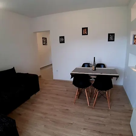 Apartman Marica Mit Balkon Und Herrlichem Meerblick Supetarska Draga